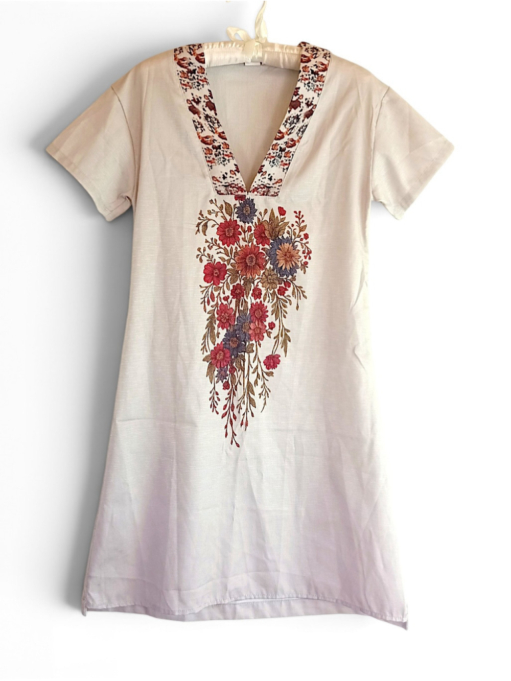 Beige Floral Tunic Dress Embroidered look V-Neck short sleeve romantic boho cute